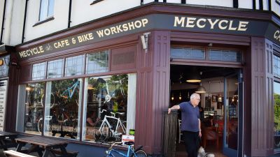 mecycle, cafe
