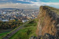 Gabriela to hike the Seven Hills of Edinburgh for Number 6 One Stop Shop